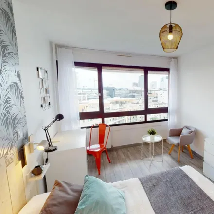 Rent this 4 bed room on Liberté in Allée Georges Pernoud, 92000 Nanterre