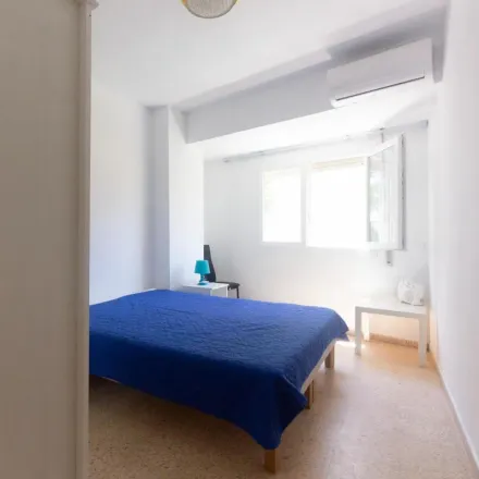 Image 2 - Cavite Street, 57, 46011 Valencia, Spain - Apartment for rent