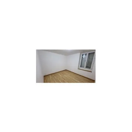 Rent this 4 bed apartment on Rue de la Collinerie in 37150 Bléré, France