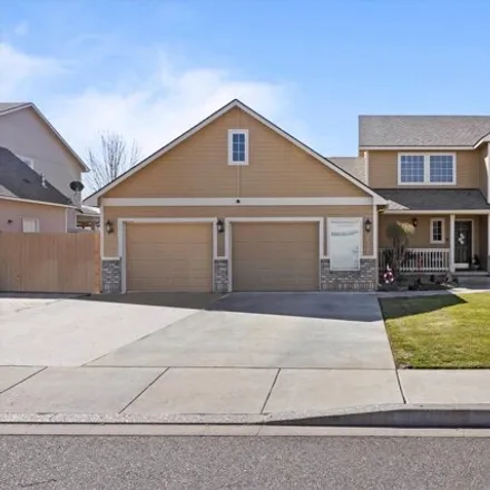 Buy this 4 bed house on 8533 West 3rd Avenue in Kennewick, WA 99336