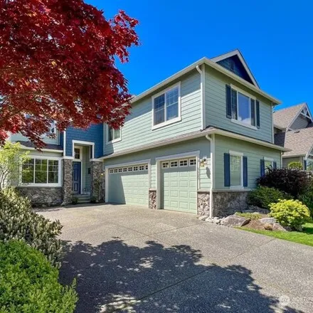 Buy this 4 bed house on 6553 Crest View Loop Southeast in Snoqualmie, WA 98065