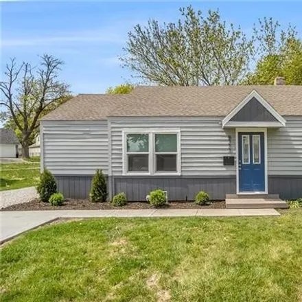 Buy this 3 bed house on 8218 Santa Fe Drive in Elmhurst, Overland Park