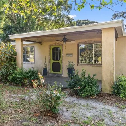 Buy this 2 bed house on 2088 37th Avenue in Vero Beach, FL 32960