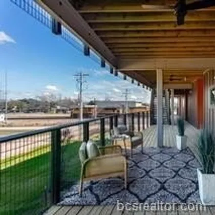 Rent this 1 bed condo on 131 West 33rd Street in Bryan, TX 77803