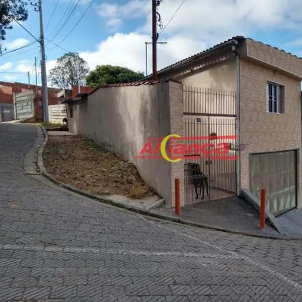Buy this 2 bed house on Rua Santa Emilia in Cabuçu, Guarulhos - SP