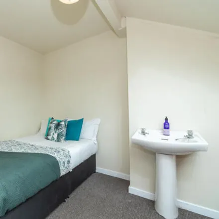 Rent this 1 bed house on 31-85 Headingley Avenue in Leeds, LS6 3EJ