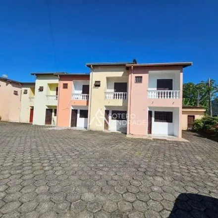 Rent this 2 bed house on Avenida Ivo Gonçalves Relva in Praia das Palmeiras, Caraguatatuba - SP