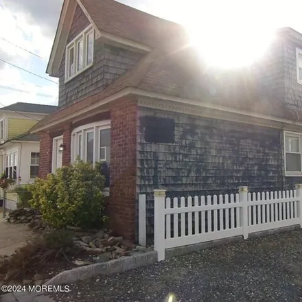 Buy this 5 bed house on 145 Ocean Ave in Point Pleasant Beach, New Jersey