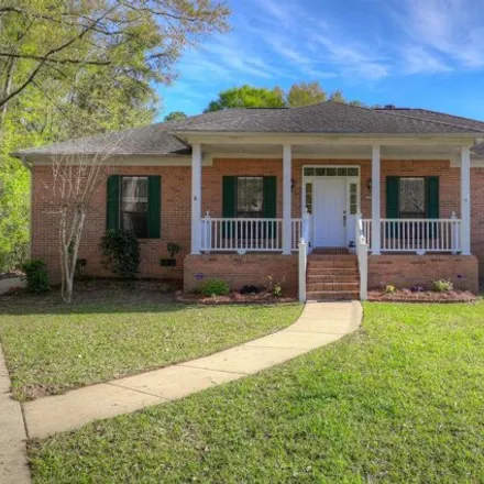 Rent this 3 bed house on 8938 Nichols Street in Fairhope, AL 36532