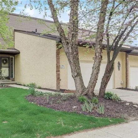 Buy this 3 bed condo on 233 Lake Terrace Drive in Munroe Falls, Summit County