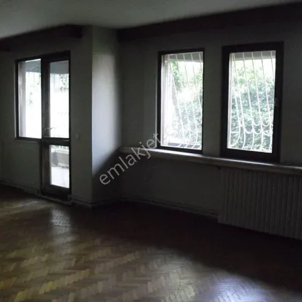 Rent this 2 bed apartment on Büyükhanlı Kardeşler İlköğretim Okulu in Mahatma Gandi Caddesi, 06700 Çankaya