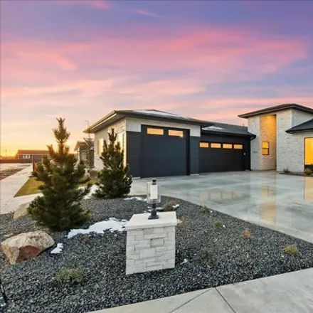Image 1 - 9904 West Gladiola Court, Star, ID 83669, USA - House for sale