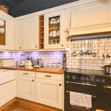 Image 5 - 20 New Park Road, Bournemouth, Christchurch and Poole, BH6 5AB, United Kingdom - House for sale