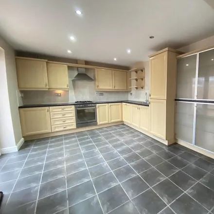 Image 9 - Middlefield Close, Derby, DE22 2HP, United Kingdom - House for rent