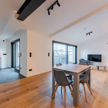 Rent this 3 bed apartment on Ravenéstraße 4 in 13347 Berlin, Germany