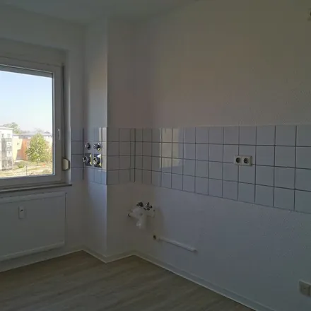 Image 5 - Flemminger Weg 131, 06618 Naumburg (Saale), Germany - Apartment for rent