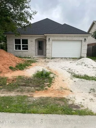 Buy this 3 bed house on 915 Old Towne Street in Handsboro, Gulfport