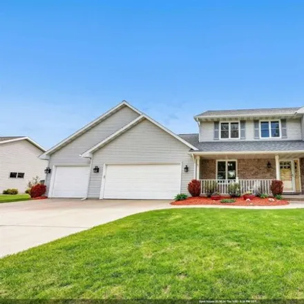 Buy this 3 bed house on 227 Shelley Lane in De Pere, WI 54115