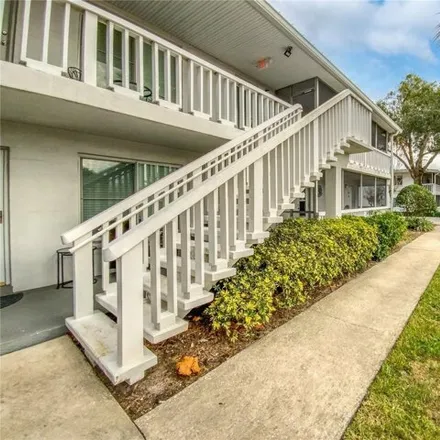 Buy this 2 bed condo on S. Orlando Ave. and Lake Ave. in Orlando Avenue, Maitland
