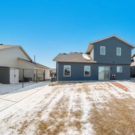 Image 6 - South Creekview Avenue, Sioux Falls, SD, USA - House for sale