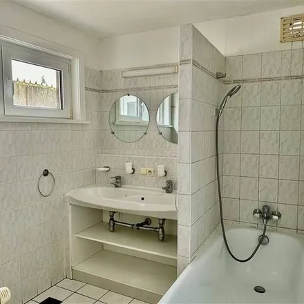 Rent this 3 bed apartment on Oudenaardsesteenweg 387 in 8581 Waarmaarde, Belgium