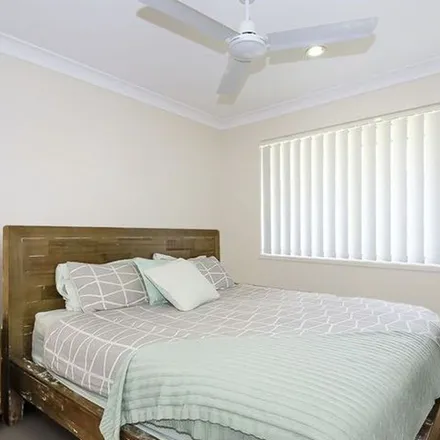 Image 7 - 13 Ernestine Circuit, Eagleby QLD 4130, Australia - Apartment for rent