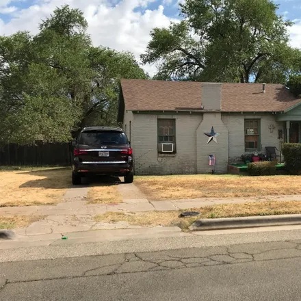 Buy this 1 bed house on 2206 26th Street in Lubbock, TX 79411