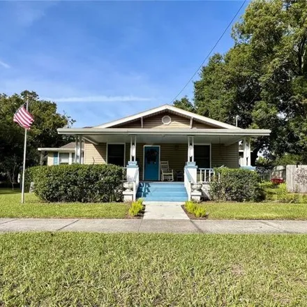 Buy this 3 bed house on 576 Baker Street in Aldermans Addition, Plant City