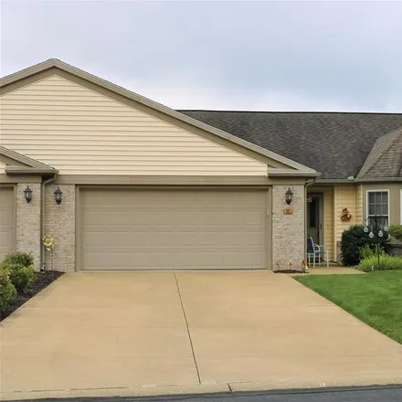 Buy this 3 bed condo on 5 Fox Run Cove in Norwalk, OH 44857