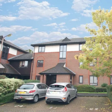 Rent this 2 bed apartment on Colet Road in Hutton, CM13 1FG