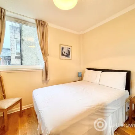 Image 3 - 27 Fettes Row, City of Edinburgh, EH3 6RH, United Kingdom - Apartment for rent
