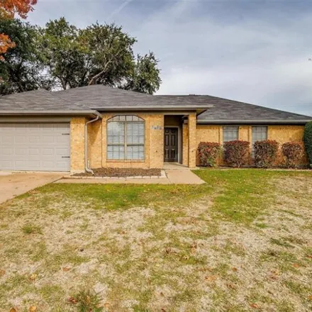 Rent this 4 bed house on 7979 Lynda Lane in North Richland Hills, TX 76180