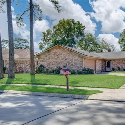 Rent this 3 bed house on 3673 Kingsway Drive in Baytown, TX 77521