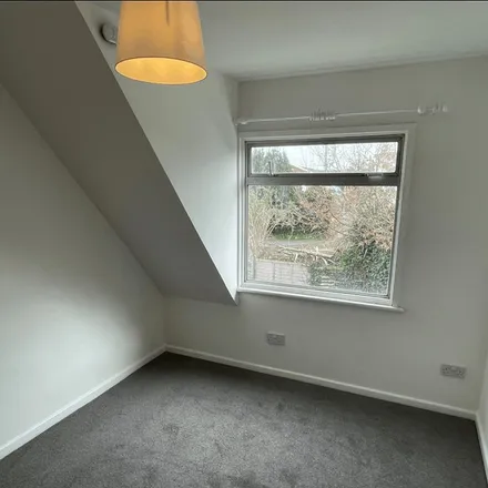 Rent this 3 bed apartment on Hawkwood Crescent in Worcester, WR2 6BN