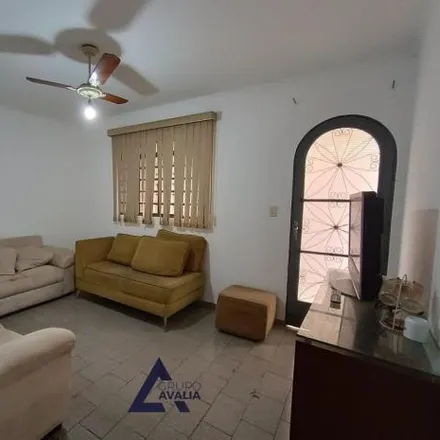 Rent this 2 bed house on Rua Carlos Gomes in Vila Vitória, Indaiatuba - SP