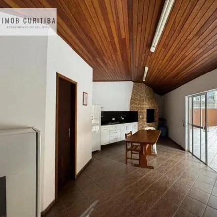 Buy this 2 bed apartment on Avenida República Argentina 999 in Água Verde, Curitiba - PR