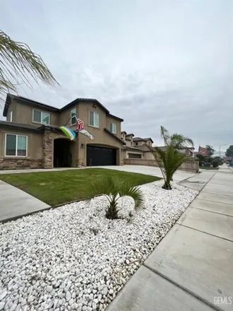 Buy this 5 bed house on 9500 Kanosh Cobble Road in Bakersfield, CA 93313