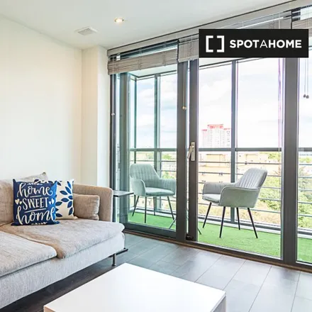 Rent this 2 bed apartment on Sheldon Square in yes, London