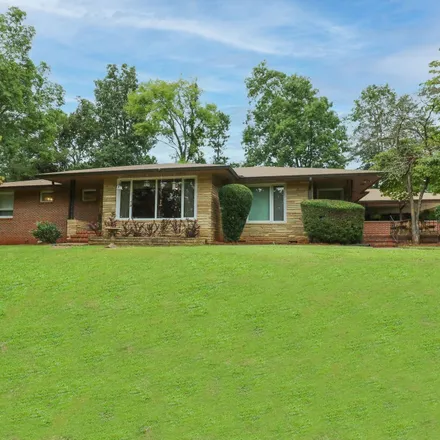 Buy this 4 bed house on 224 Wildwood Road in Anniston, AL 36207