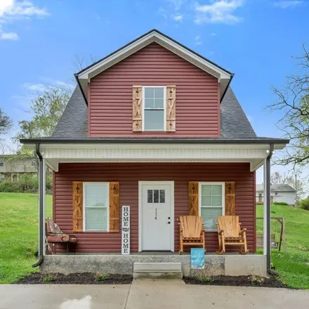 Buy this 3 bed house on 198 Taylor Street in Dickson, TN 37055