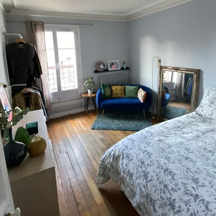 Rent this 1 bed apartment on 14 Paris Promenade in Paris, ME 04281