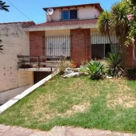 Buy this 4 bed house on Avenida Santa Fe in Partido de San Miguel, B1661 INW Bella Vista