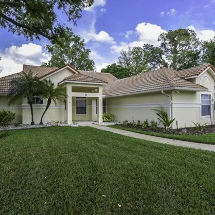 Buy this 3 bed house on 5 Lake Isle Way in Ormond Beach, FL 32174