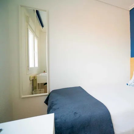 Rent this 1 bed room on Avenida de Monforte de Lemos in 67, 28029 Madrid