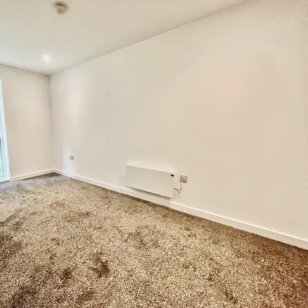 Image 4 - Burley Road Willow Road, Burley Road, Leeds, LS4 2NY, United Kingdom - Apartment for rent