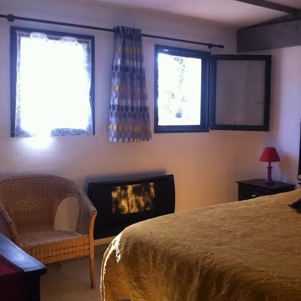 Rent this 2 bed house on 85710 Bois-de-Céné