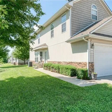 Buy this 3 bed condo on 21044 Millridge St in Spring Hill, Johnson County