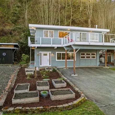 Buy this 2 bed house on 8189 Point No Point Road Northeast in Hansville, WA 98340