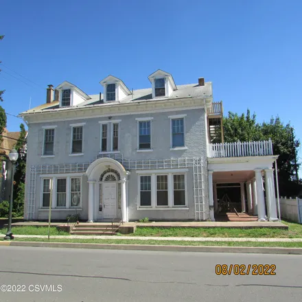 Buy this 5 bed house on 134 Chestnut Street in Sunbury, PA 17801