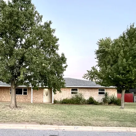 Buy this 3 bed house on 717 Cynthia Drive in Mooreland, Woodward County